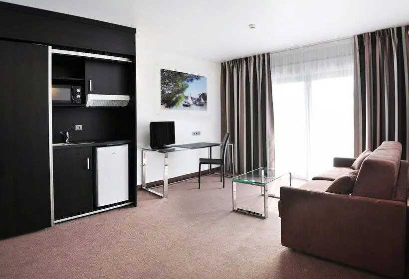 スーペリアースイート, Golden Tulip Pornic Suites