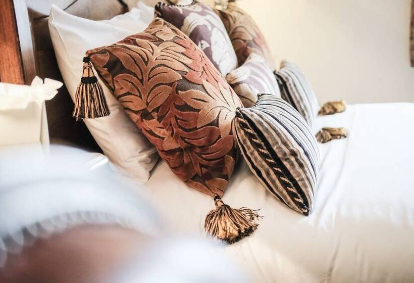 Номер Deluxe, The Crown Inn