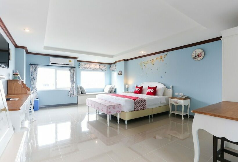 디럭스 룸, The Lilly