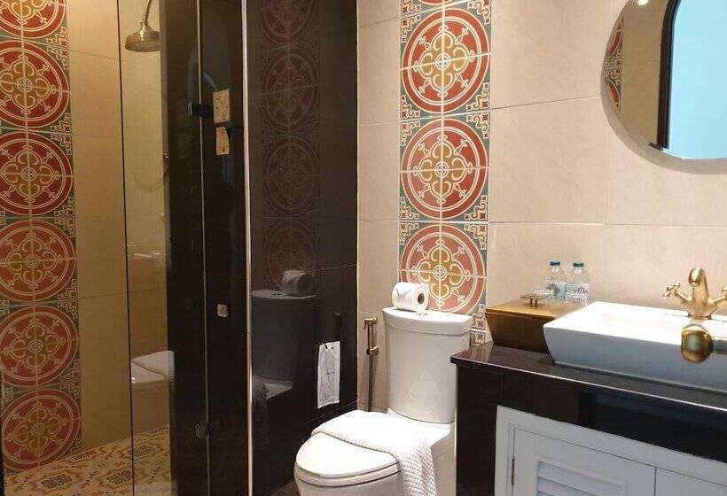 سوئیت 2 خوابه, The Grand Morocc