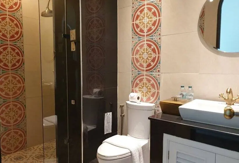 سوئیت 2 خوابه, The Grand Morocc