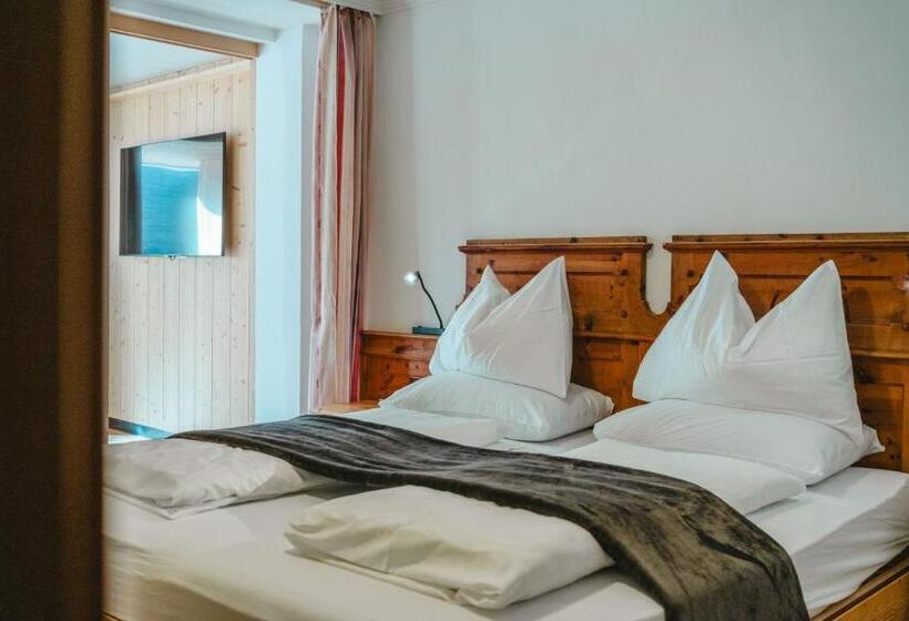 Семейный Номер, Dolomitenhotel Weisslahnbad