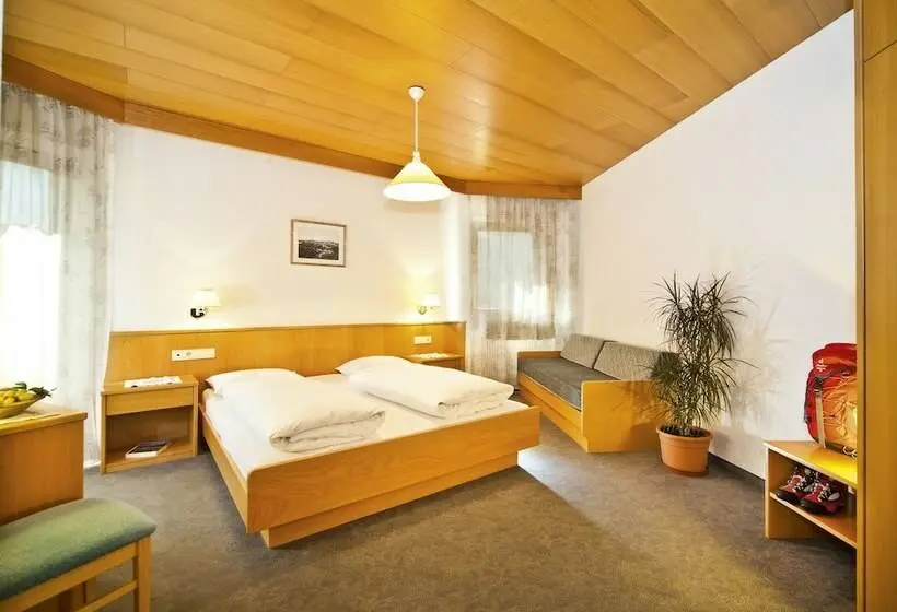 エコノミートリプルルーム, Alpinhotel Vajolet Adults Only