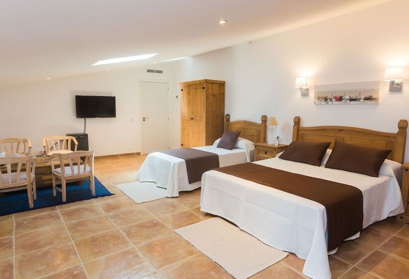 غرفة عائلية, Can Serrete