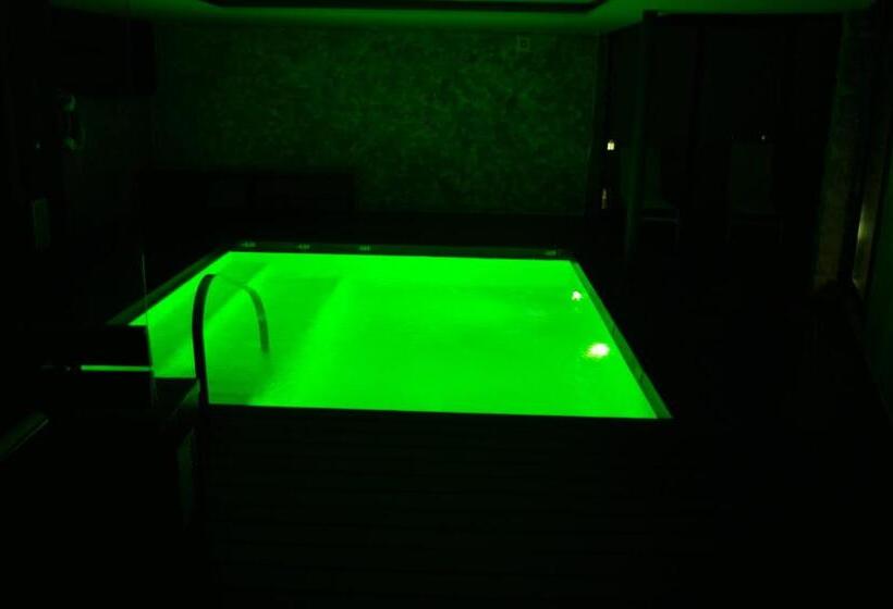 标准间, Dolcet L´