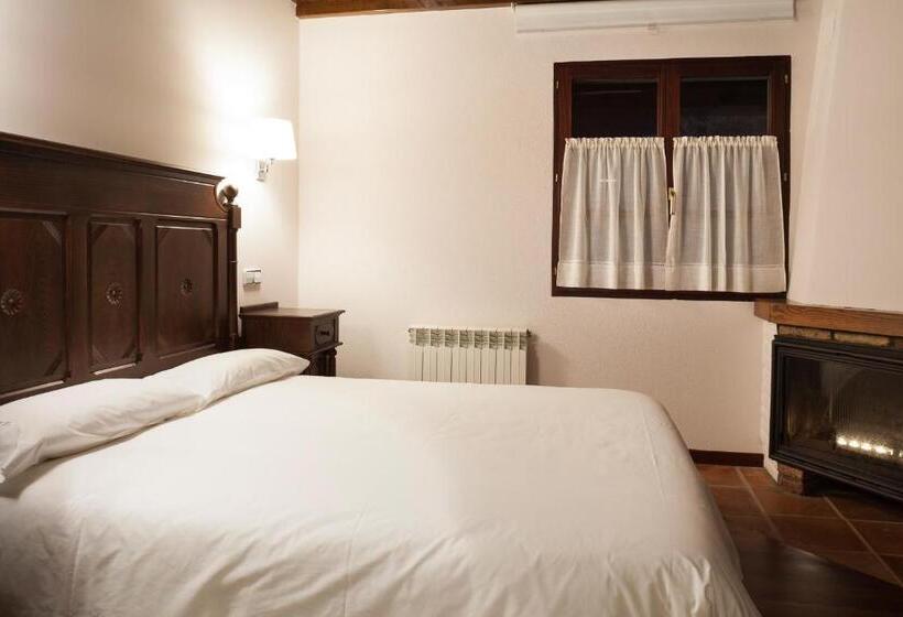 家庭交流房, Restaurante Cabo Vidío