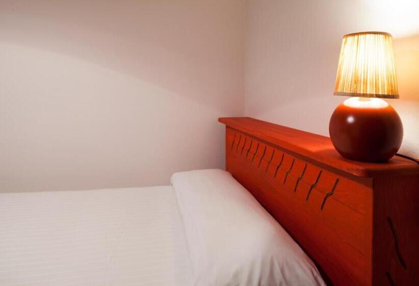 标准三人间, Restaurante Cabo Vidío