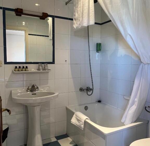 标准间, Restaurante Cabo Vidío