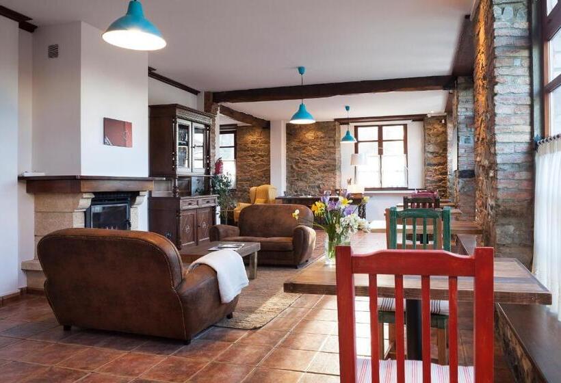 基本间, Restaurante Cabo Vidío