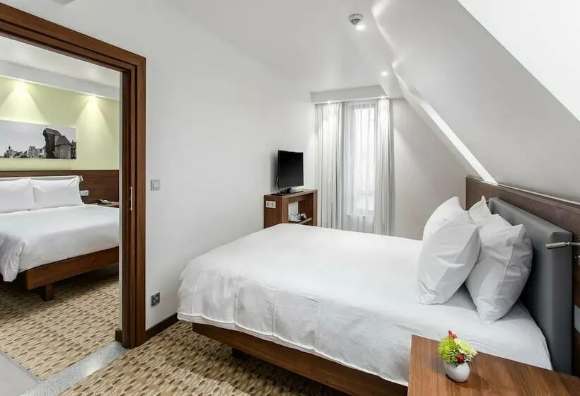 اتاق استاندارد, Hampton By Hilton Gdansk Oliwa