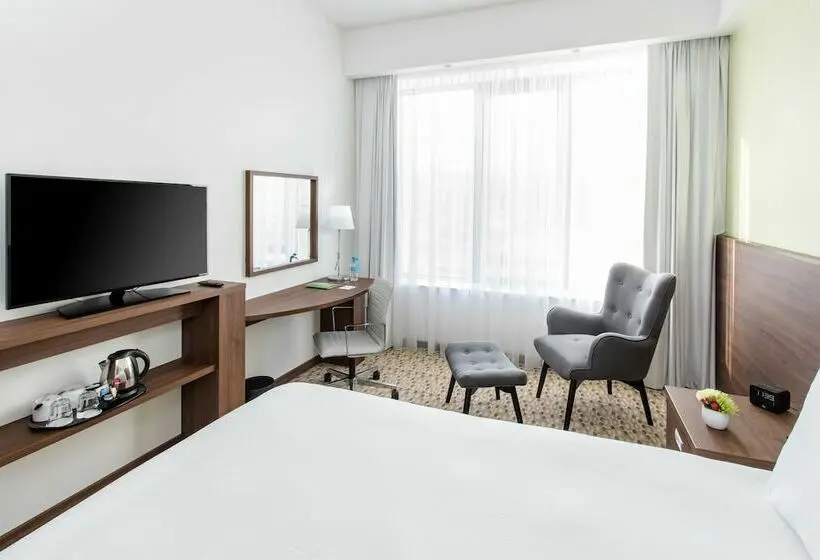 اتاق استاندارد, Hampton By Hilton Gdansk Oliwa