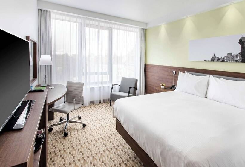 Семейный Номер, Hampton By Hilton Gdansk Oliwa