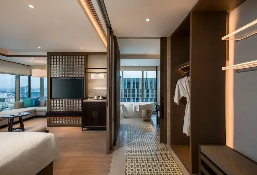 سوییت جونیور, Pan Pacific Yangon