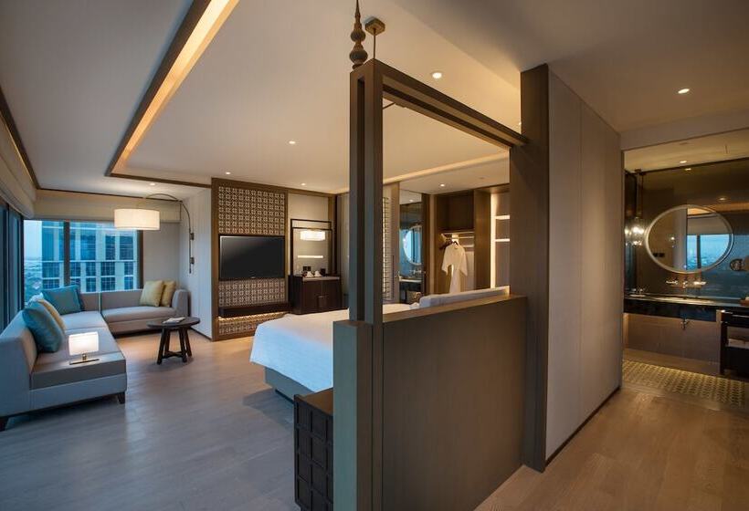 سوییت جونیور, Pan Pacific Yangon