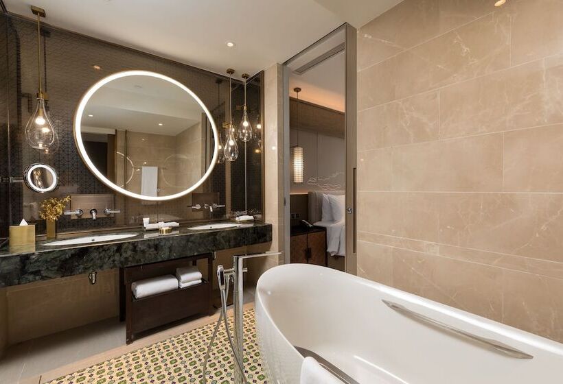 سوئیت پریمیوم, Pan Pacific Yangon