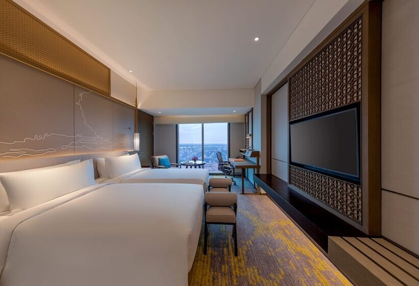 اتاق کلاب, Pan Pacific Yangon