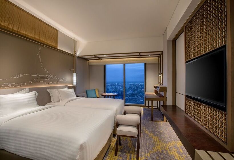 اتاق کلاب, Pan Pacific Yangon