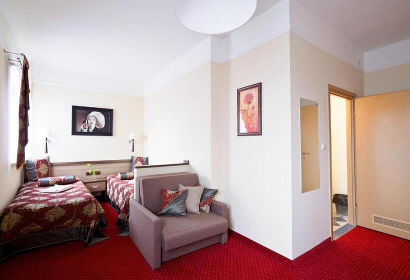 Номер бизнес-класса, Politański