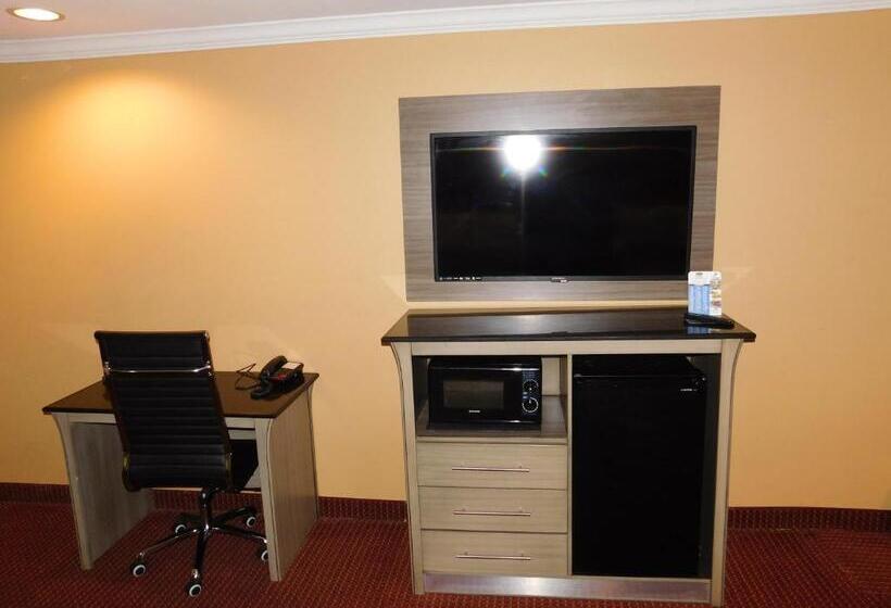 Háromágyas Classic Szoba, Regency Inn & Suites Beaumont