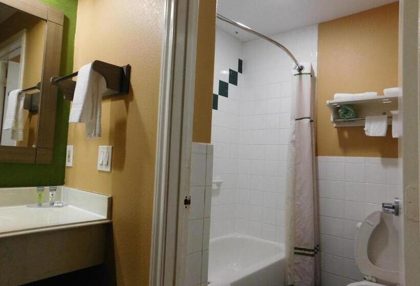 Standard Szoba King Size Bed, Regency Inn & Suites Beaumont