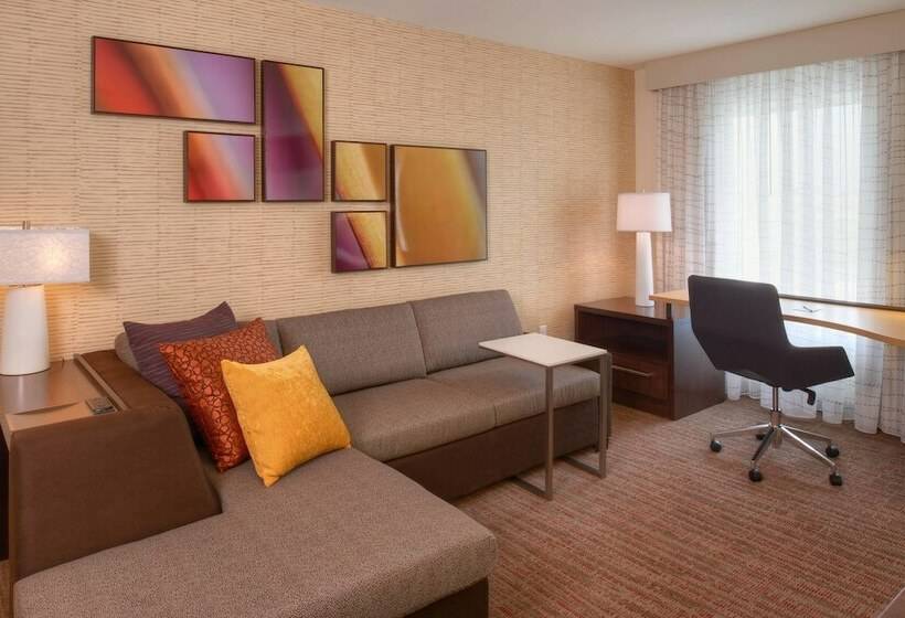 스탠다드 스튜디오, Residence Inn By Marriott Chicago Bolingbrook