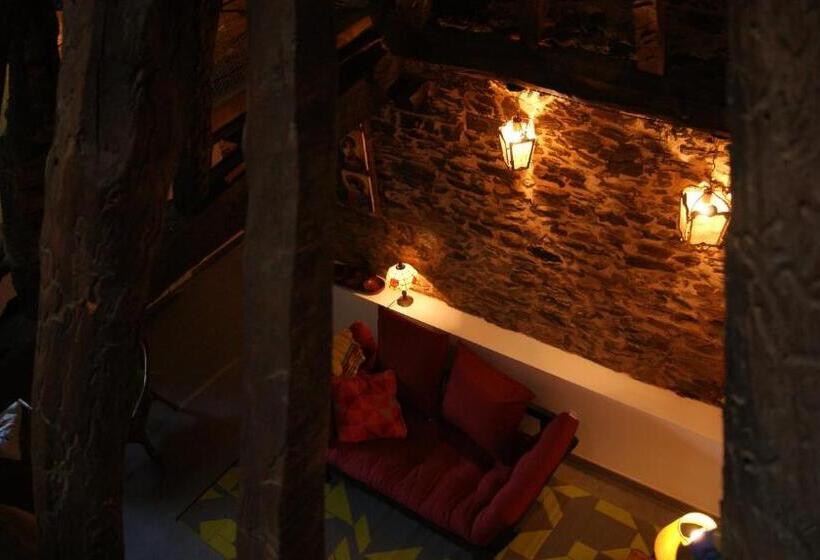 패밀리 룸, Rural Las Campares