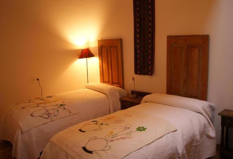 패밀리 룸, Rural Las Campares