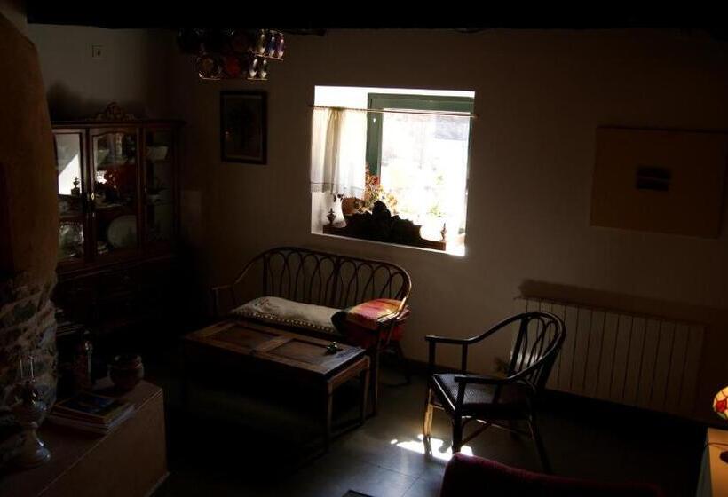 패밀리 룸, Rural Las Campares