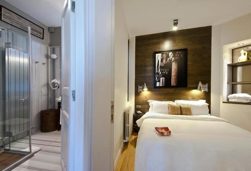 سوییت سوپریور, Urban Suites