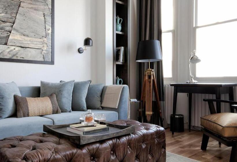 سوییت سوپریور, Urban Suites