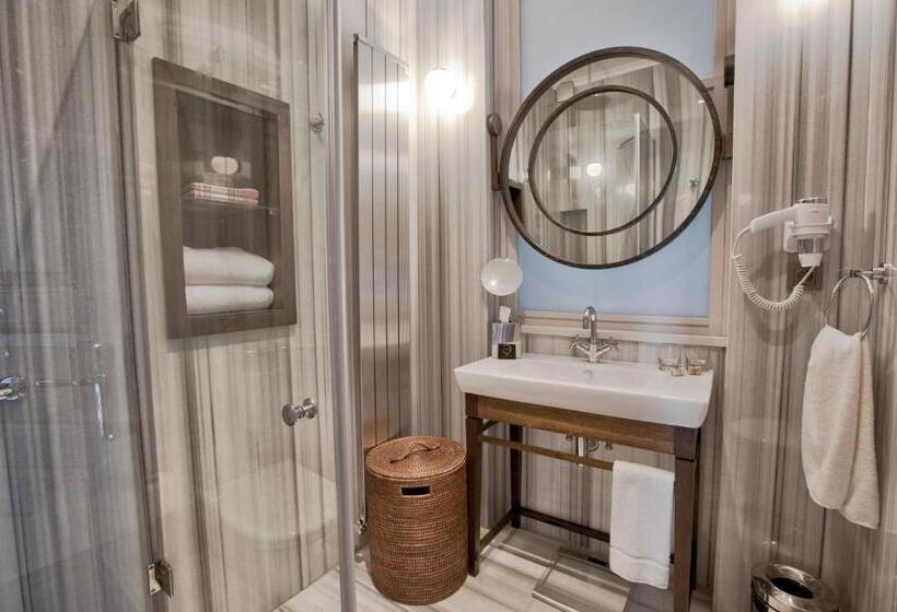 سوییت لوکس, Urban Suites