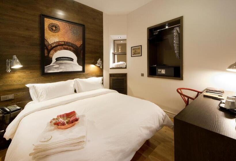 اتاق اکونومی, Urban Suites