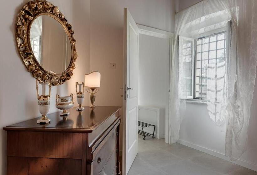 آپارتمان لوکس 1 خوابه, Villa Del Papa