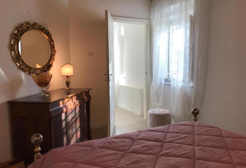 آپارتمان لوکس 1 خوابه, Villa Del Papa