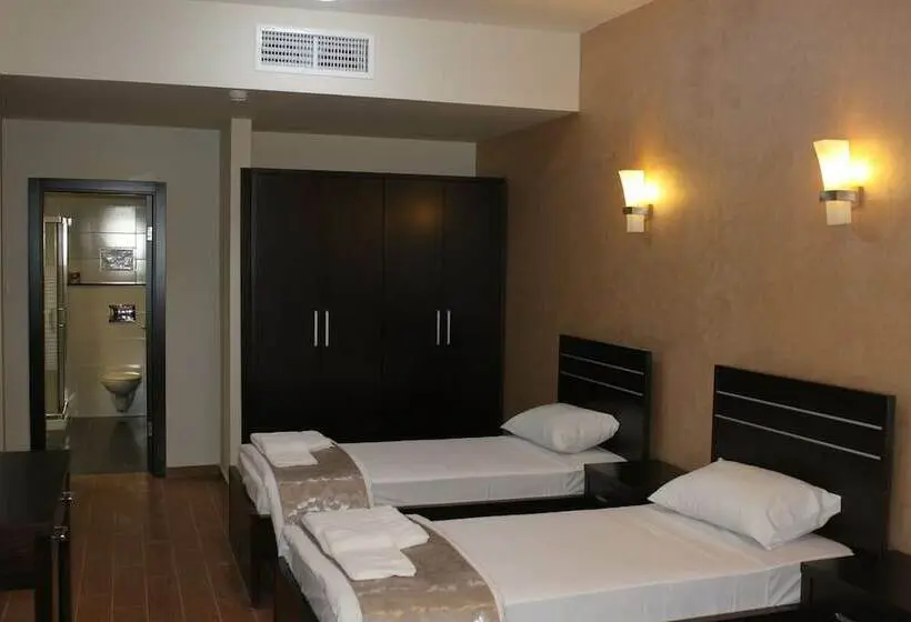 اتاق راحتی, St Andrews Guesthouse Ramallah