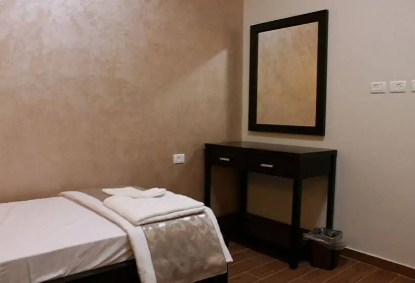 اتاق راحتی, St Andrews Guesthouse Ramallah