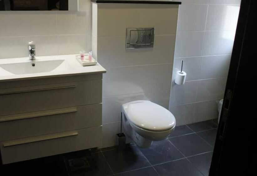 اتاق راحتی, St Andrews Guesthouse Ramallah