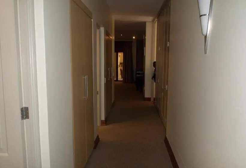 スーペリアファミリールーム, The Links Guest House