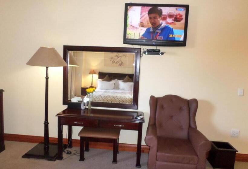 패밀리 룸, The Links Guest House