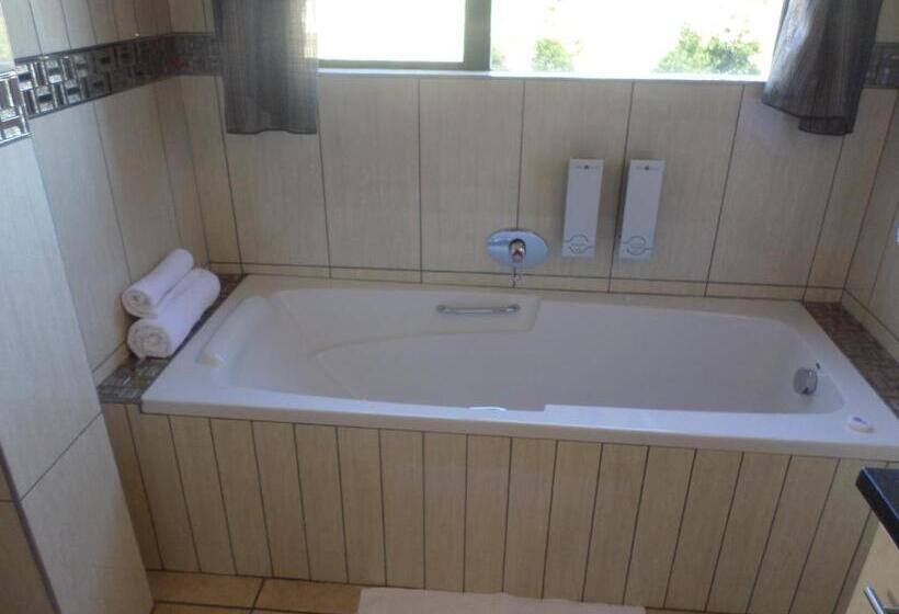 패밀리 룸 가든 전망, The Links Guest House