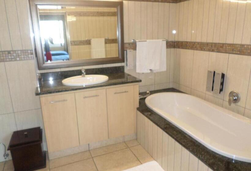 패밀리 룸 가든 전망, The Links Guest House