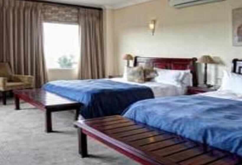 패밀리 룸 가든 전망, The Links Guest House