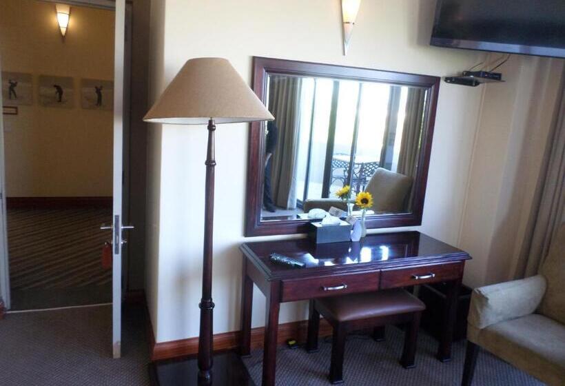 디럭스 룸, The Links Guest House