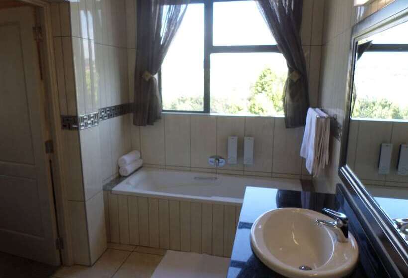 패밀리 룸, The Links Guest House