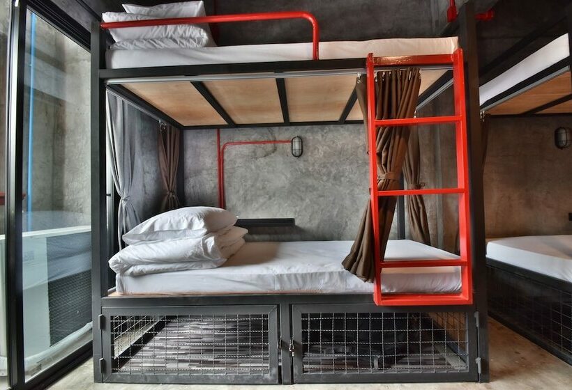 Bed in Shared Room, Sleeper Hostel