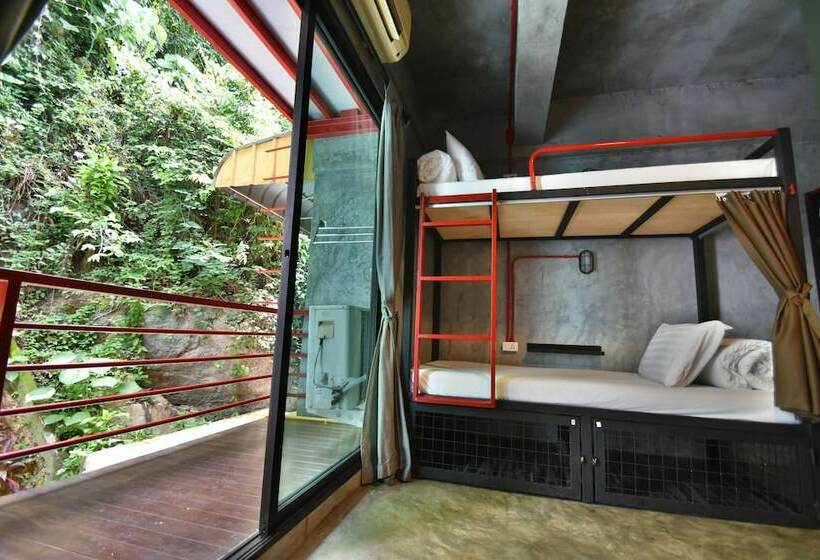 Bed in Shared Room, Sleeper Hostel