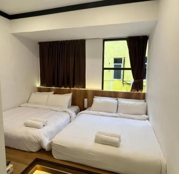 ファミリールーム, Leisure Lodge