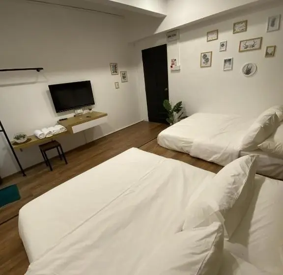 デラックスファミリールーム, Leisure Lodge