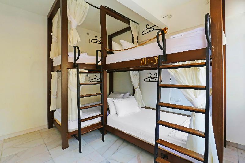 اتاق استاندارد با سرویس بهداشتی مشترک, Leisure Lodge