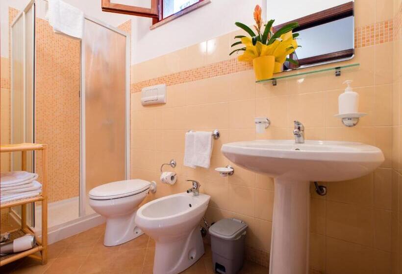 غرفة قياسية فردية مزودة بشُرفة, B&b Pleiadi